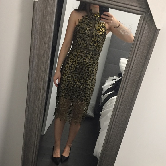 Bardot Gemma Dress Gold Leaf - Picture 7 of 7